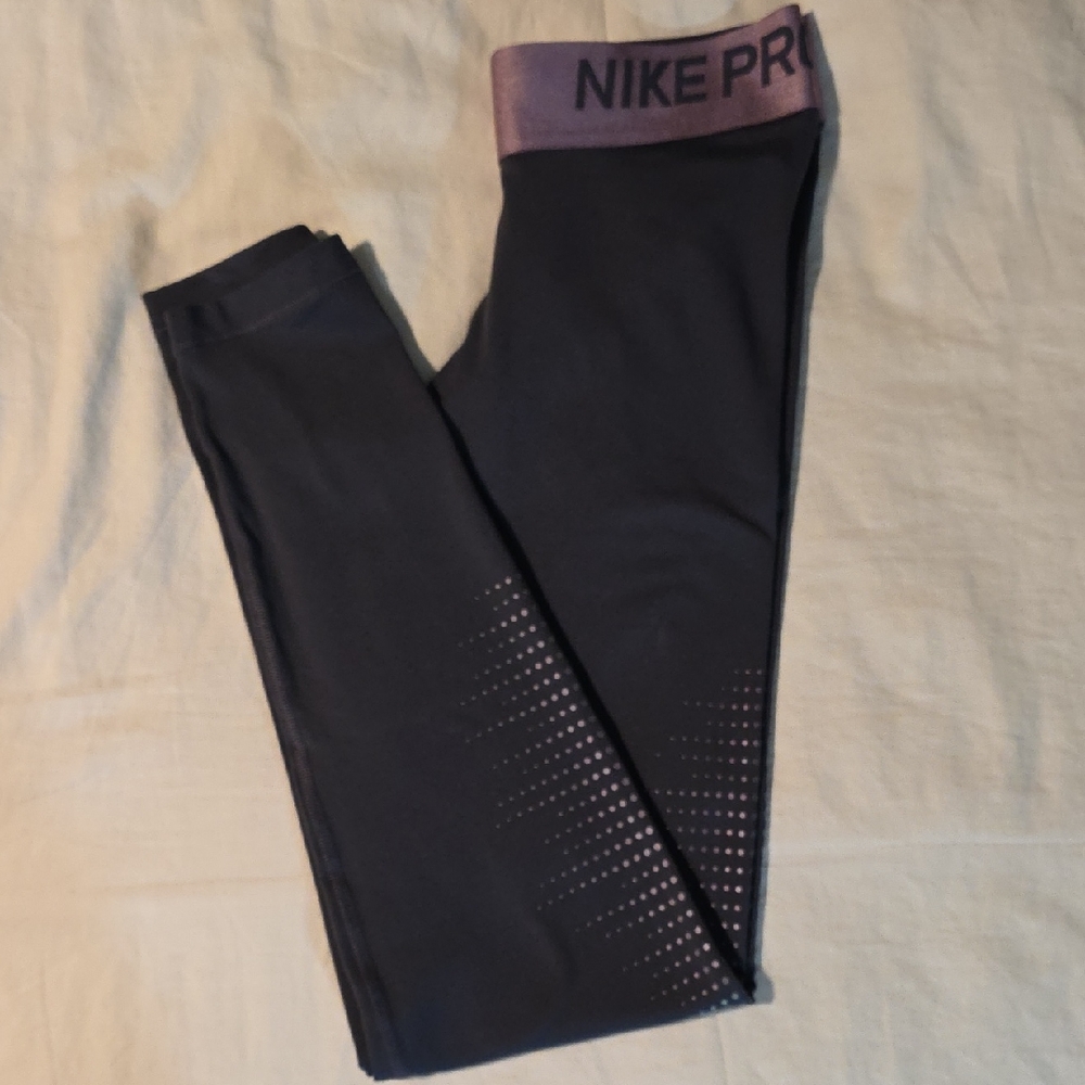 Pro Nike Womens Charcoal and Purple Leggings